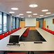 Raum 102 ("Neckar"): Bis zu 38 Sitzplätze auf 112 Quadrametern; ausgestattet mit PC, Beamer, Leinwand, Verdunklungsanlage, Lautsprecheranlage