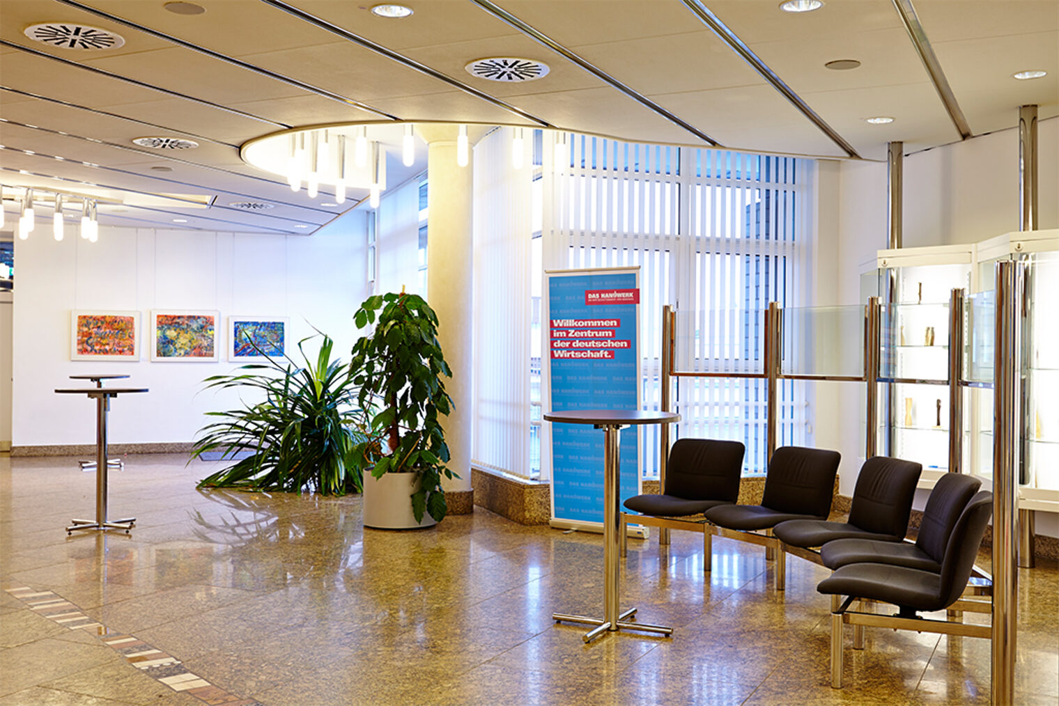 Raumvermietung-Diashow-Foyer-Stuttgart