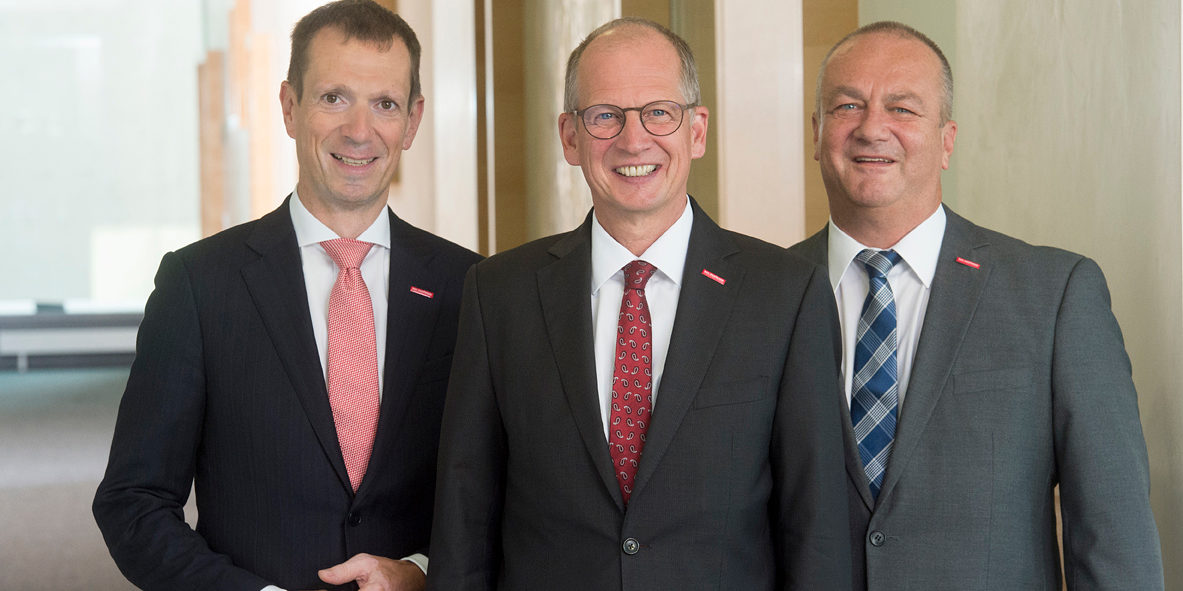Das Präsidium der Handwerkskammer: Vizepräsident Alexander Kotz (links), Präsident Rainer Reichhold (Mitte) und Vizepräsident Andreas Fiala (rechts). Das Präsidium der Handwerkskammer: Vizepräsident Alexander Kotz (links), Präsident Rainer Reichhold (Mitte) und Vizepräsident Andreas Fiala (rechts).