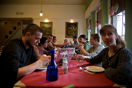 Stärkung gab's beim traditionellen Pizzaessen in Vinci.