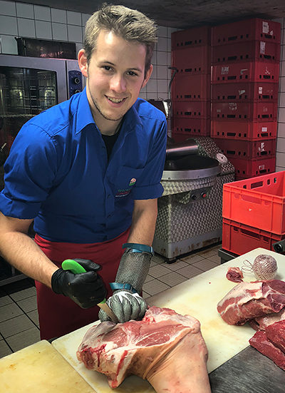 Bei Fleischersommelier Andreas Brosi sitzt jeder Handgriff.