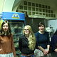 Die drei Konditorinnen Evelyn, Lisa und Stefanie an ihrem neuen Arbeitsplatz. Antonella ist auch dabei.