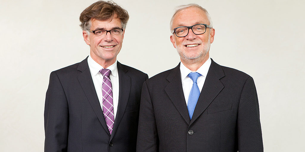 Die Hauptgeschäftsführung der Handwerkskammer: Thomas Hoefling (links), Stellvertretender Hauptgeschäftsführer und Claus Munkwitz (rechts), Hauptgeschäftsführer