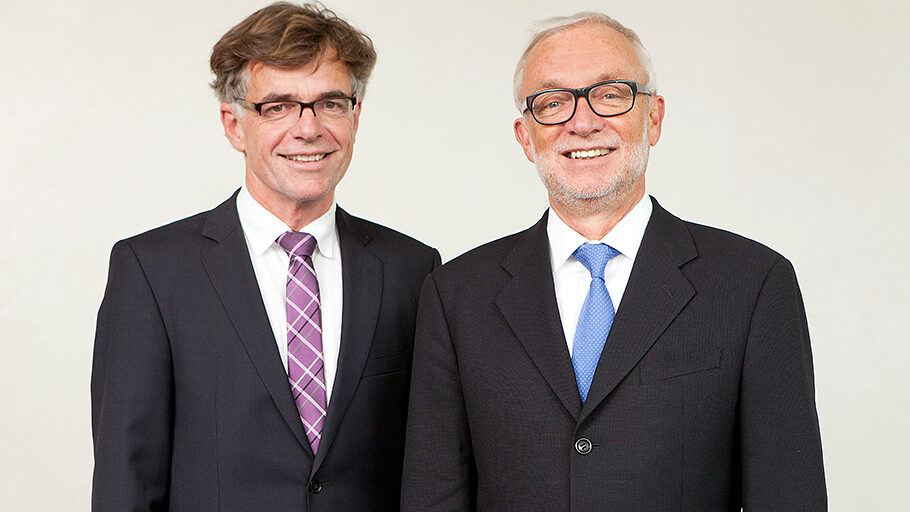 Die Hauptgeschäftsführung der Handwerkskammer: Thomas Hoefling (links), Stellvertretender Hauptgeschäftsführer und Claus Munkwitz (rechts), Hauptgeschäftsführer