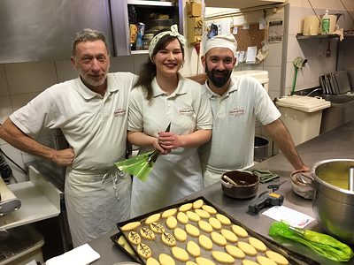 Stefanie gemeinsam mit ihren Chefs.