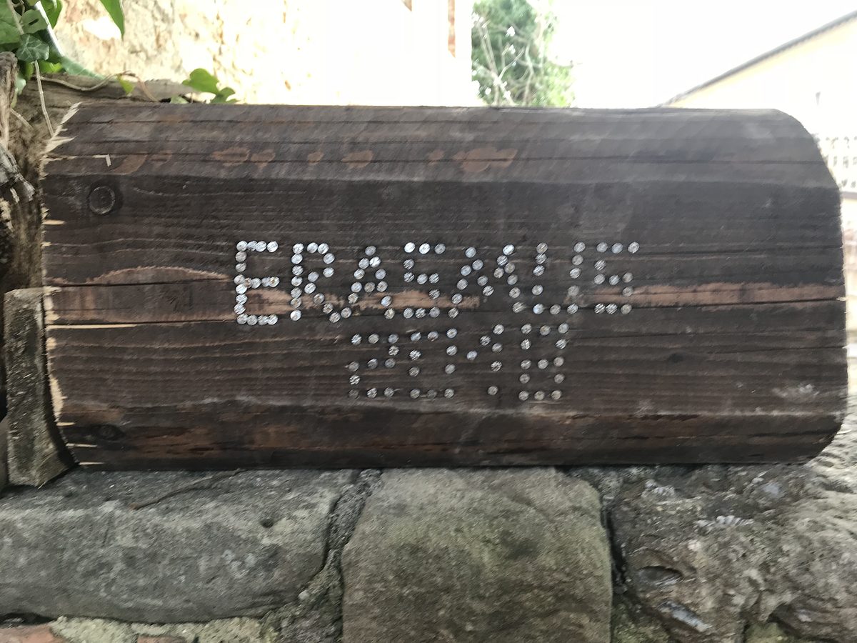 Die Erasmini verewigen sich unter anderem hier. Die Erasmini verewigen sich unter anderem hier.