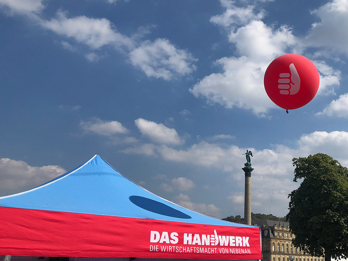 Auch das Wetter meinte es mit dem "Feiertag" für das Handwerk gut. Auch das Wetter meinte es mit dem "Feiertag" für das Handwerk gut.