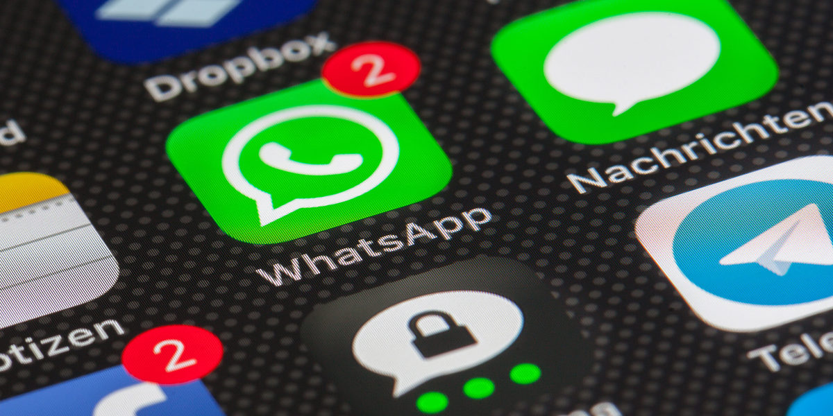 WhatsApp WhatsApp
