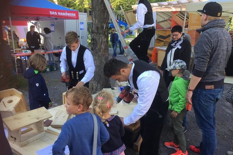 In Fellbach lernten die Handwerker von morgen von den Handwerkern von heute.