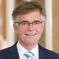 Thomas-Hoefling-600px