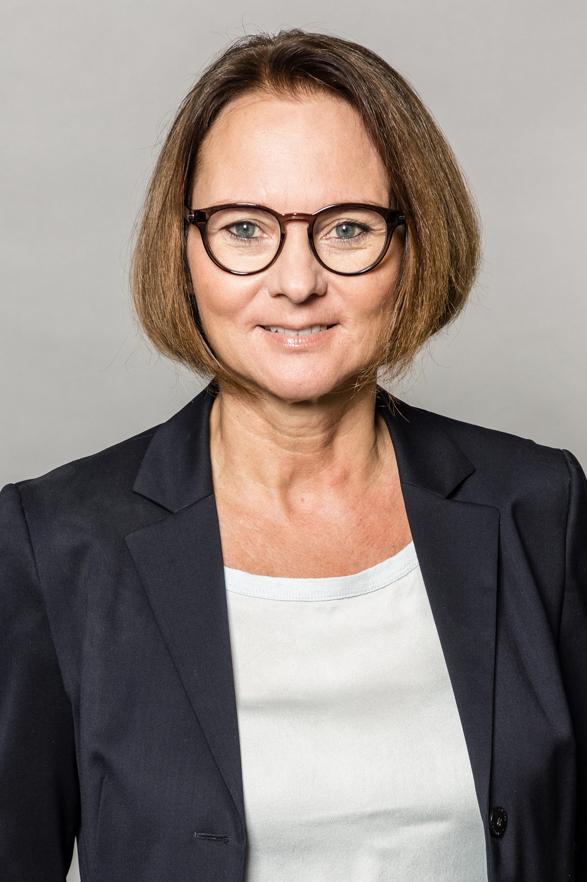 Petra Engstler-Karrasch, Geschäftsführerin Unternehmensservice und ab 1. Januar 2020 Stellvertretende Hauptgeschäftsführerin Petra Engstler-Karrasch, Geschäftsführerin Unternehmensservice und ab 1. Januar 2020 Stellvertretende Hauptgeschäftsführerin