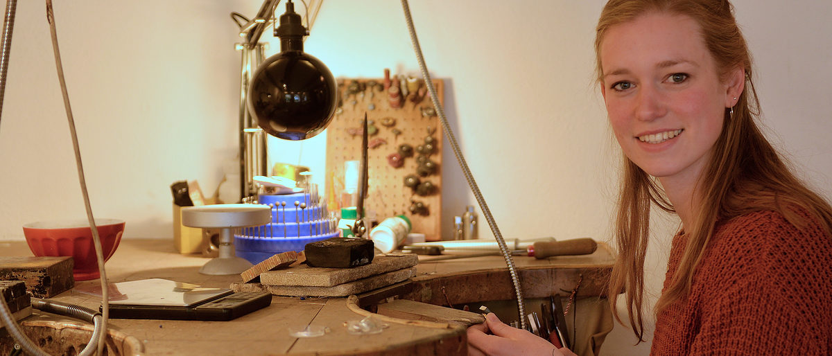 News-Titelbild-Handwerk-hilft