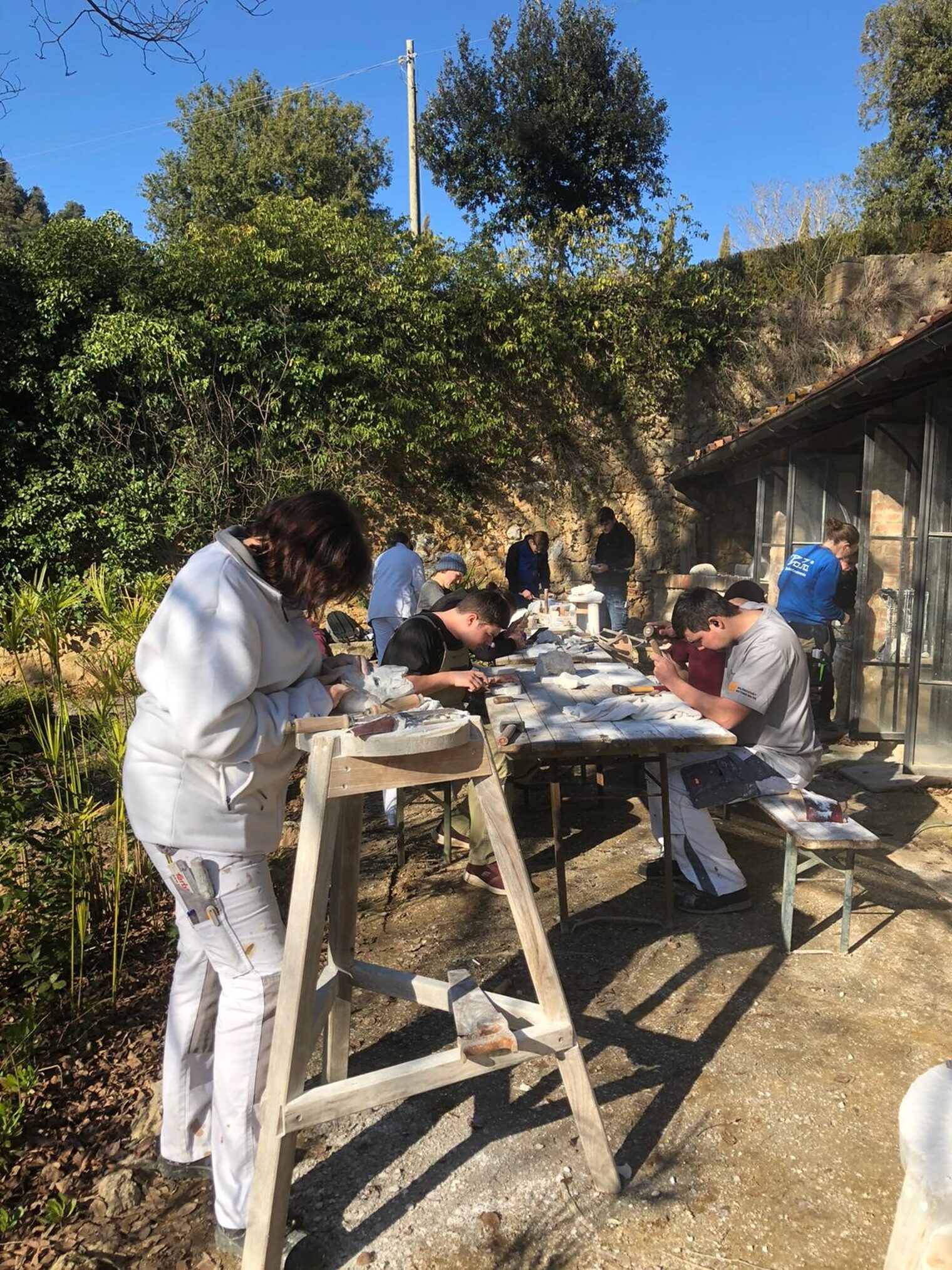 Erste Arbeiten werden verrichtet.