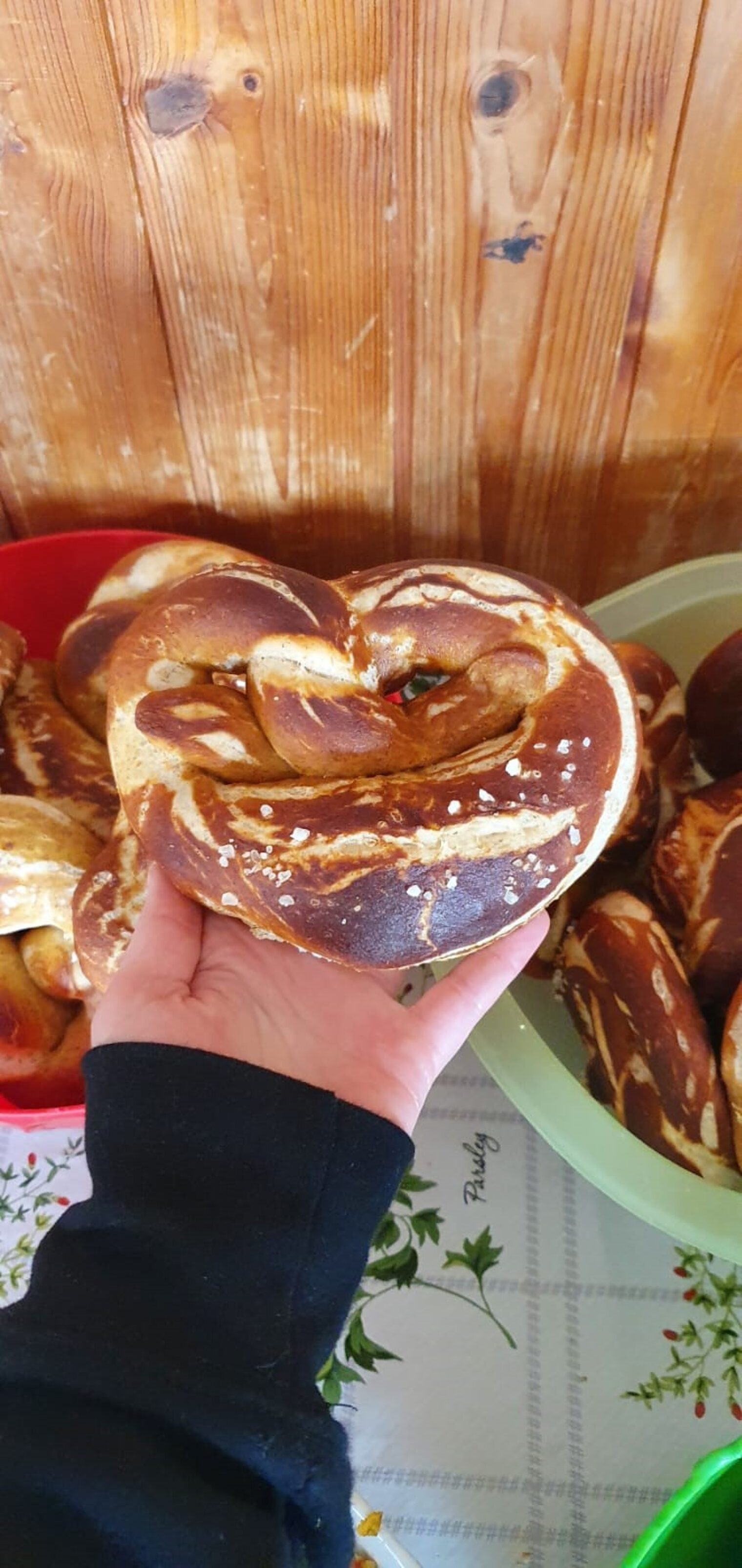 Volterra-2022-Weißwurstfrühstück-Brezel