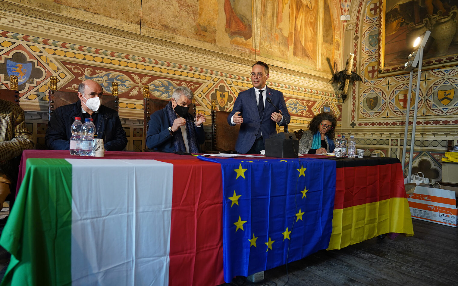 Volterra-2022-Besuch-HWK-Abschlussfeier-Friedrich