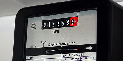 Politische-Positionen-Energiepolitik-Stromzaehler