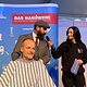 Der Stuttgarter Barbier Ioannis Chronakis zeigte sein Handwerk auch auf der Showbühne - hier im Gespräch mit Handwerkskammer-Moderatorin Erza, die durch den Abend führte.