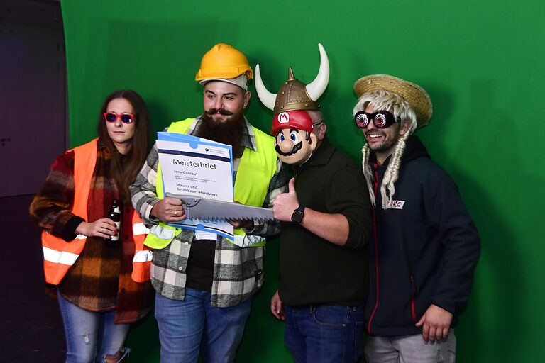 Nach dem feierlichen Part, hatten die Meisterinnen und Meister viel Spaß beim gemeinsamen Posieren in der Fotobox.