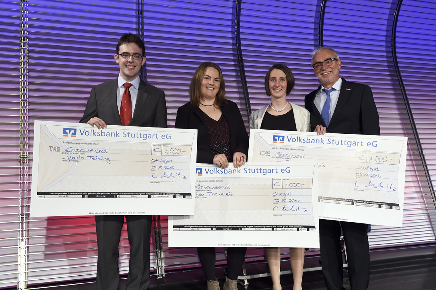 PLW 2015: Die Rotary-Preis-Gewinner Mario Teising, Lea Teweleit und Ina Ronja Buchfink mit Kammerchef Claus Munkwitz.