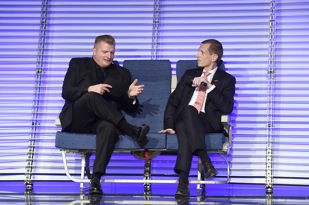 PLW 2015: Moderator Christian Krack im Gespräch mit Vizepräsident Alexander Kotz. PLW 2015: Moderator Christian Krack im Gespräch mit Vizepräsident Alexander Kotz.