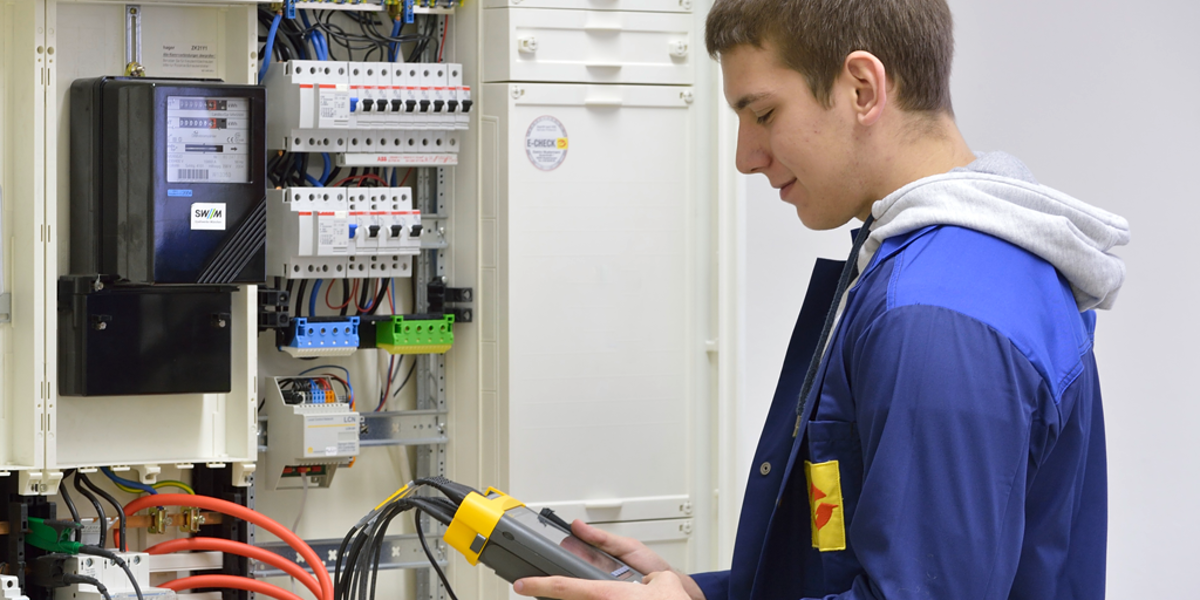 Ausbildung-als-Informationselektroniker