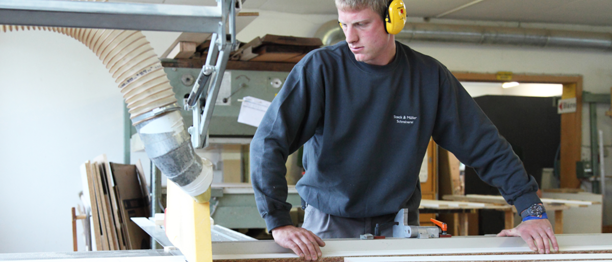 Ausbildung-als-Fachpraktiker-fuer-Holzverarbeitung